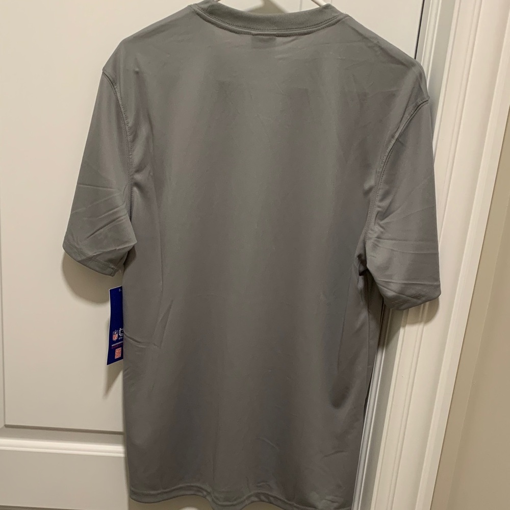 Official NFL Dallas Cowboys Gray Short Sleeve Tee. Size: M. Brand New with Tags. - Picture 6 of 6